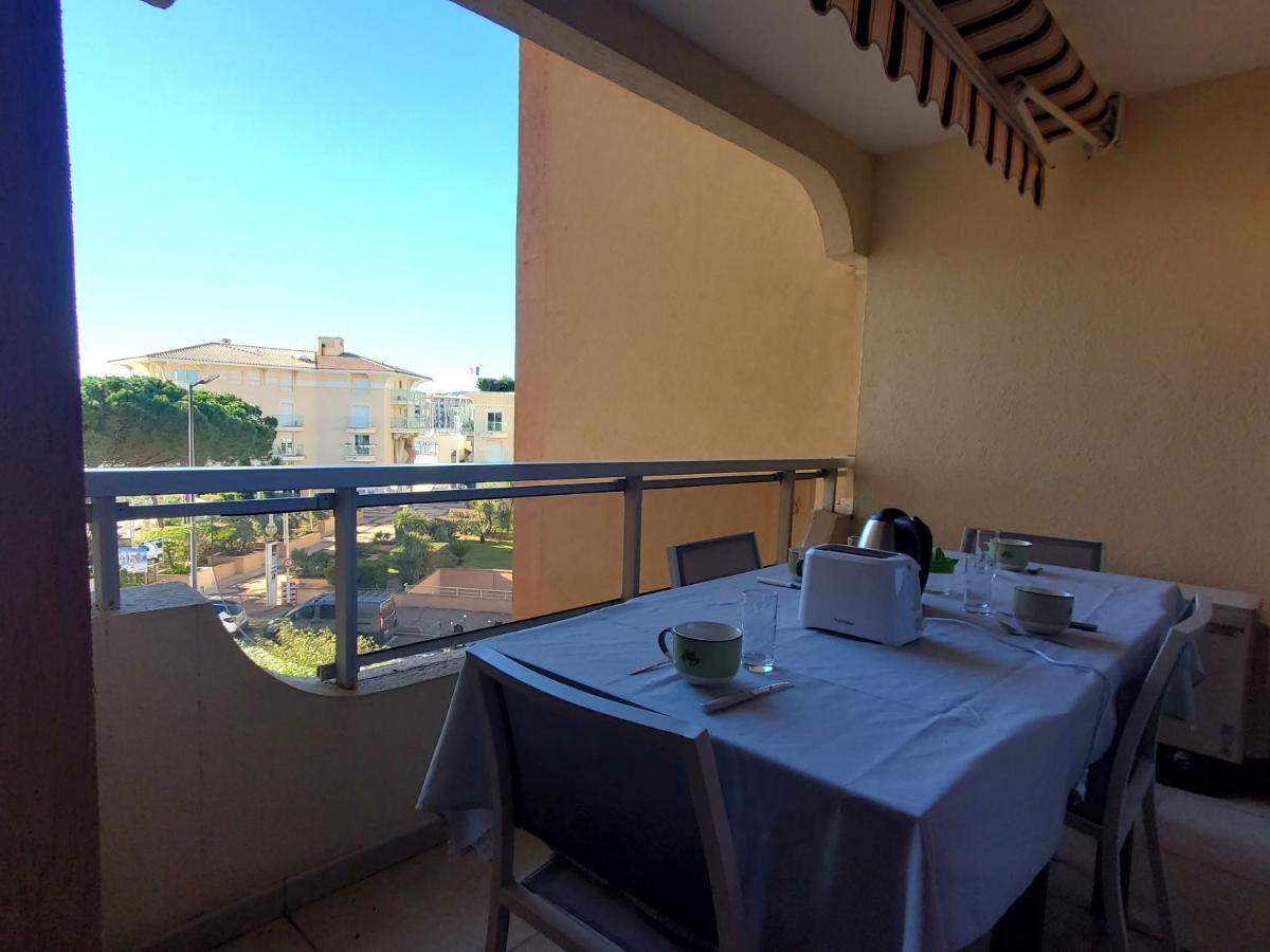 Frejus Plage Le Capitole T2 35M2 Climatise Balcon Exteriér fotografie